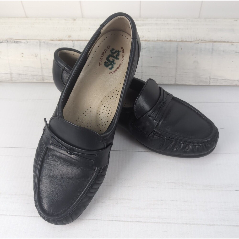 SAS Easier Slip On Loafer Navy Leather Size 7.5 M Cushioned Comfort Shoes